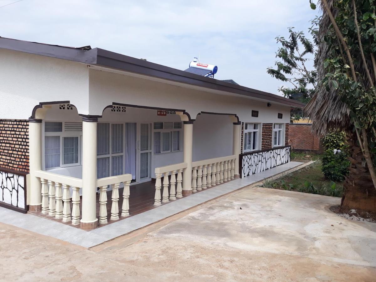 Bizi Homes คิกาลี ภายนอก รูปภาพ